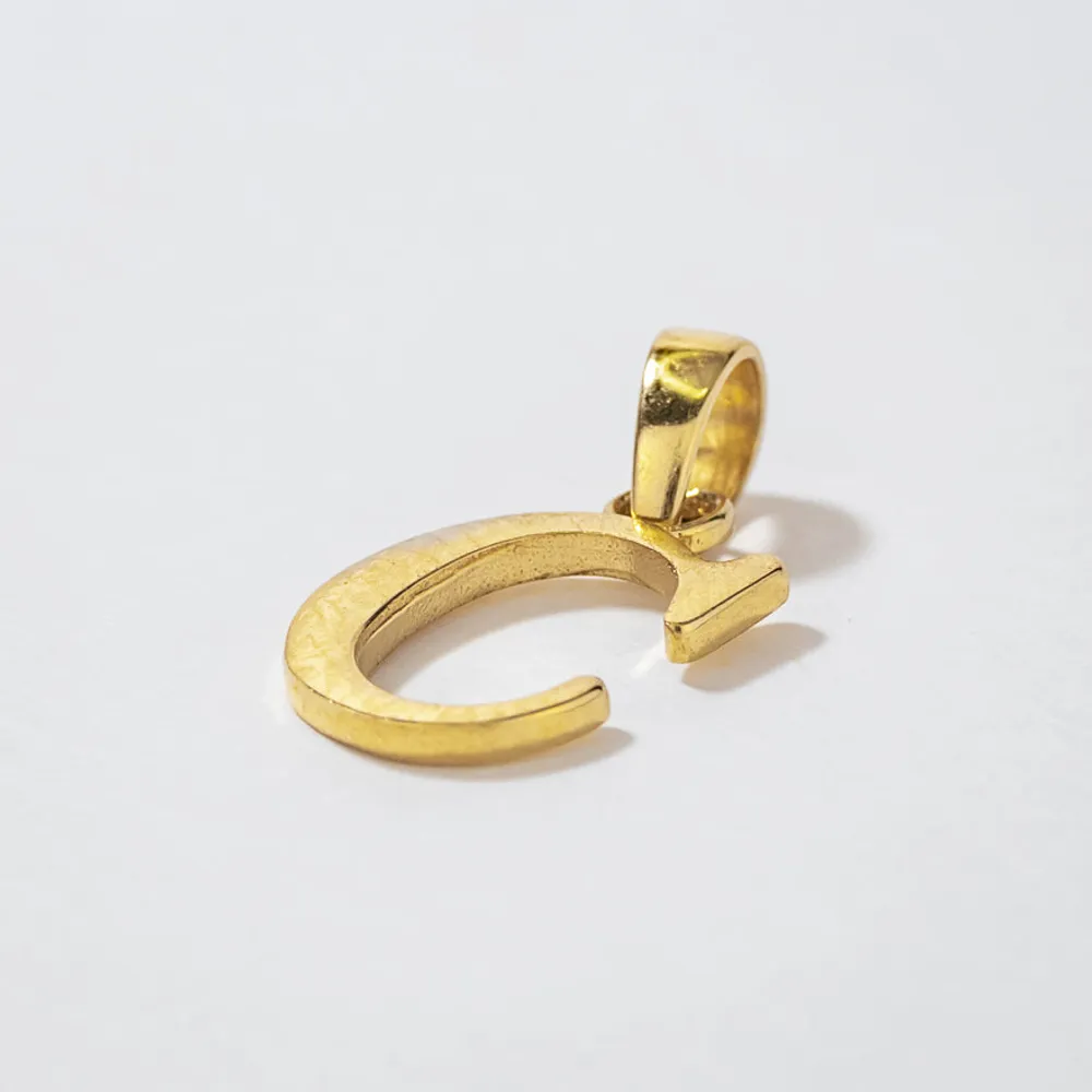 "C" Initial Pendant in 10K Yellow Gold