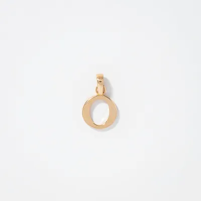 "O" Initial Pendant in 10K Yellow Gold