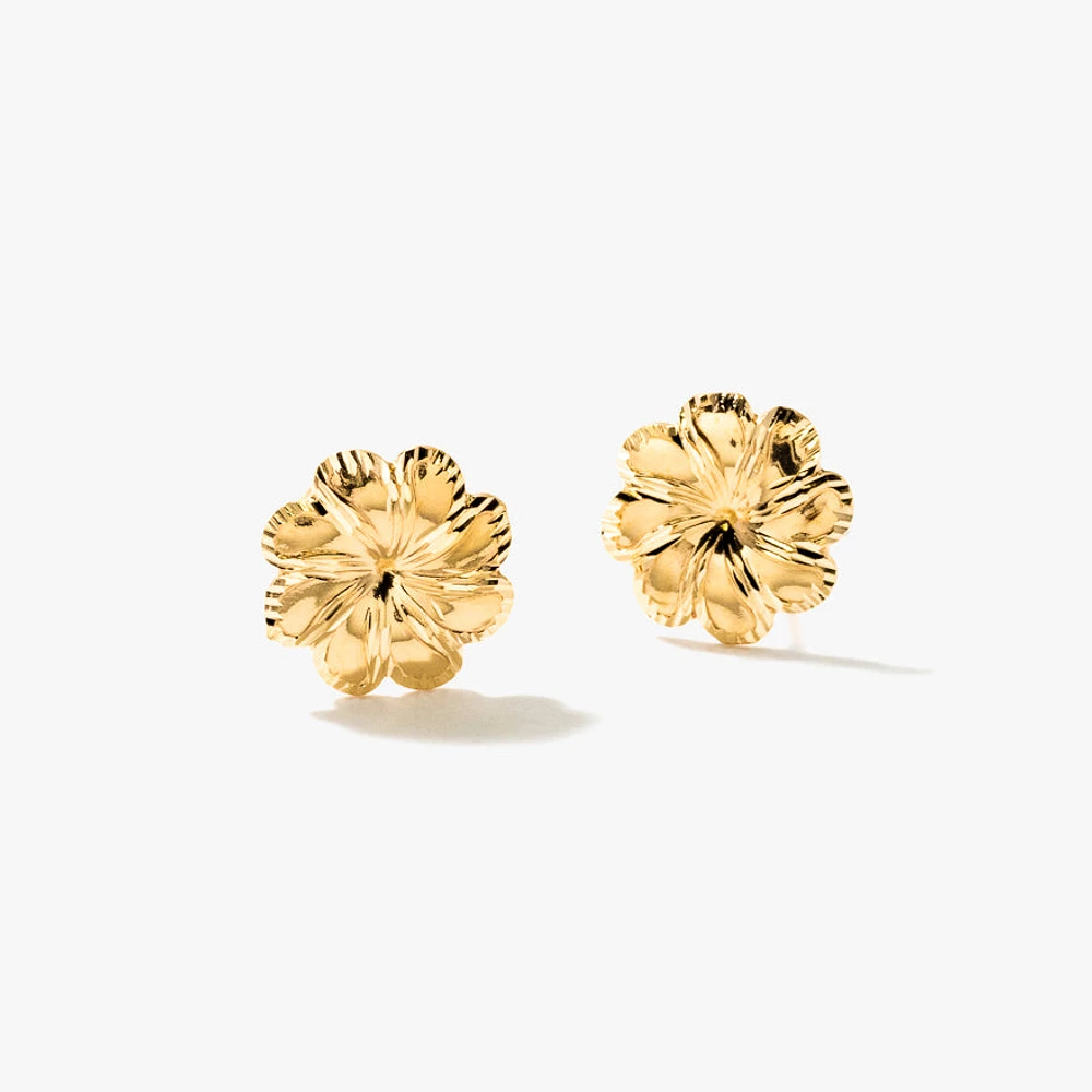 Diamond Cut Flower Stud Earrings in 14K Yellow Gold