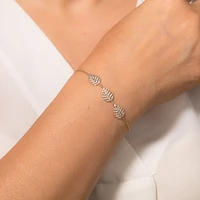 Leaf Diamond Bracelet in 10K Yellow Gold (0.20 ct tw)