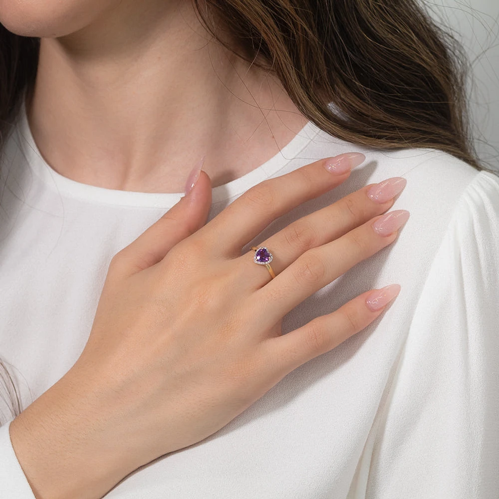 Heart Shaped Amethyst Ring Set 10K Yellow Gold