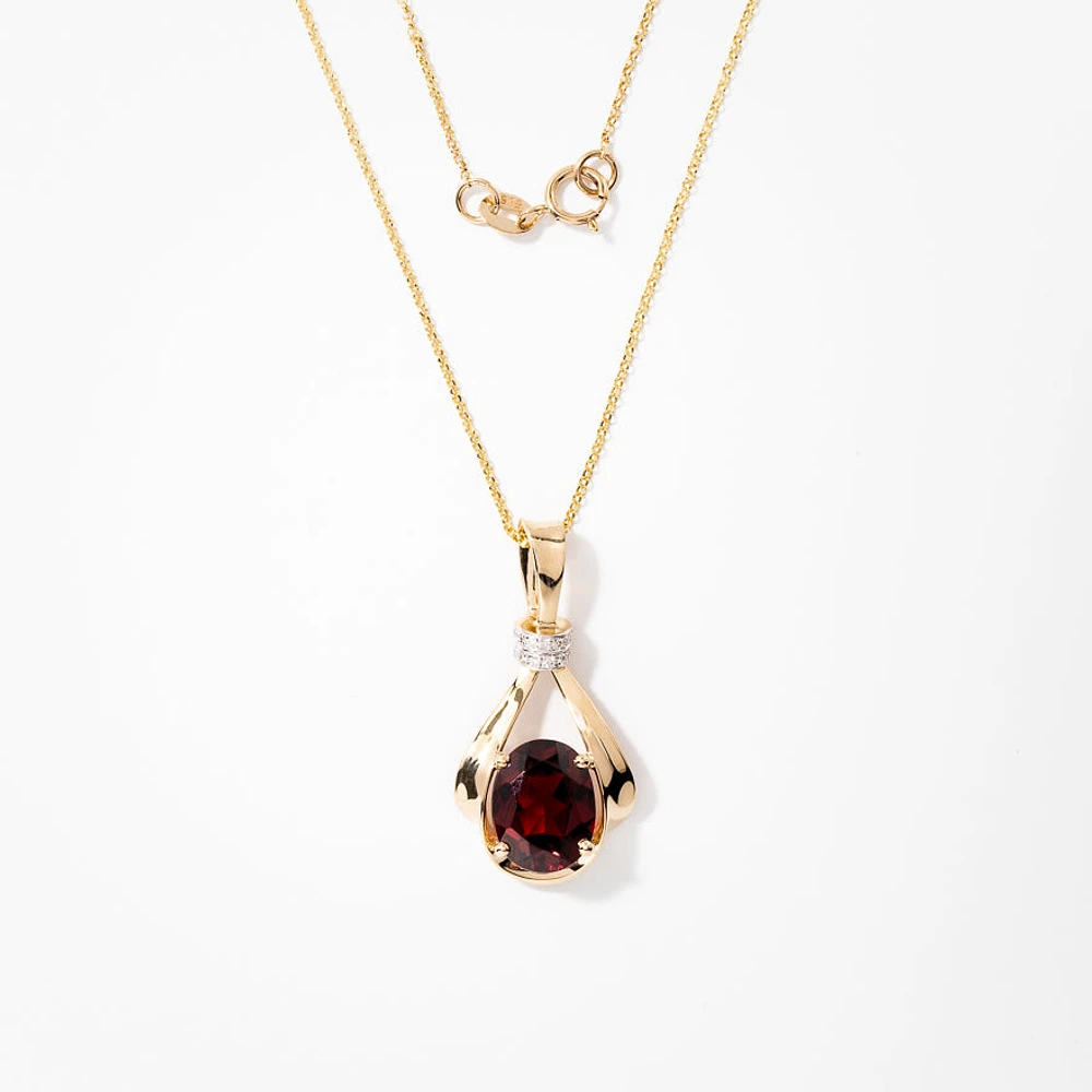 Garnet Necklace in 14K Yellow Gold