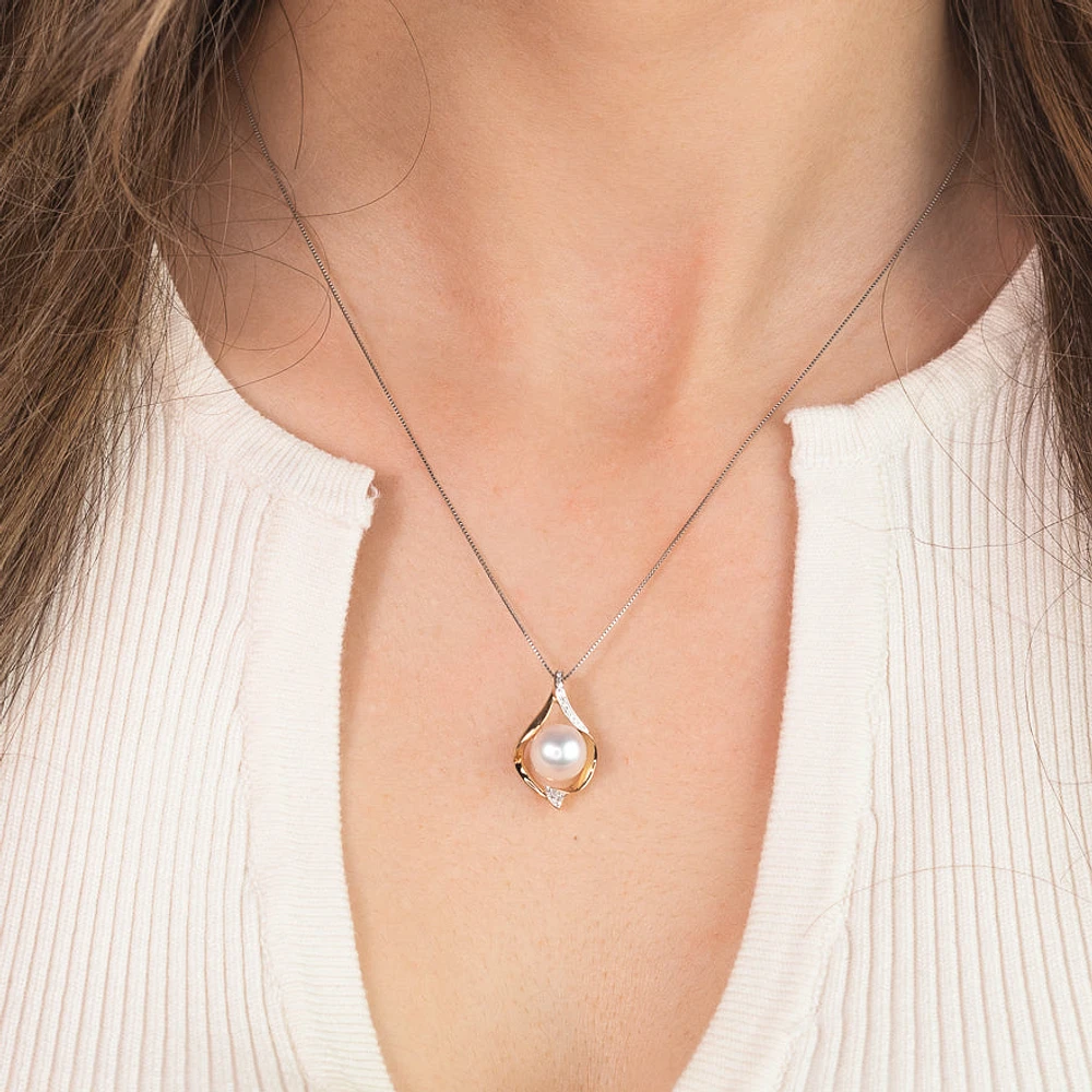 Cultured Pearl Diamond Pendant Necklace in 10K Yellow Gold