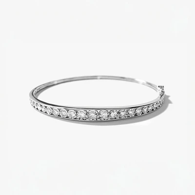 10K White Gold Channel Set Diamond Bangle Bracelet (1.25 ct tw)