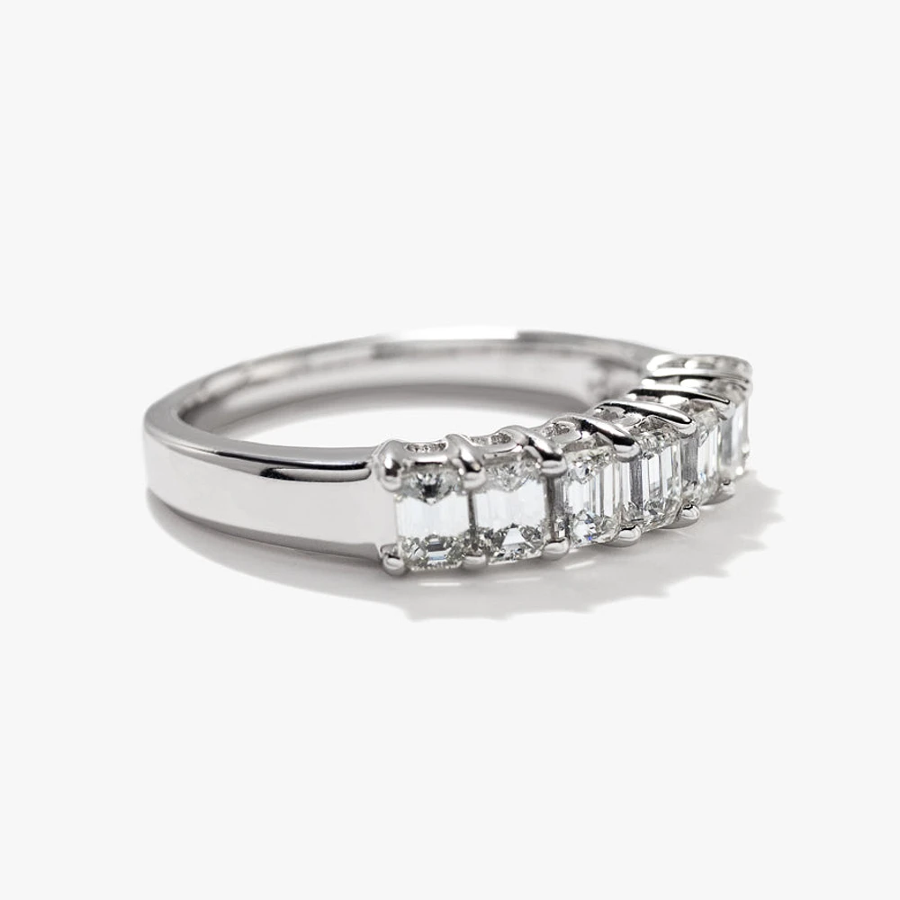 14K White Gold Emerald Cut Diamond Anniversary Band (1.00 ct tw)