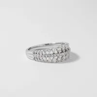 Diamond Cluster Ring 10K White Gold (0.75 ct tw)