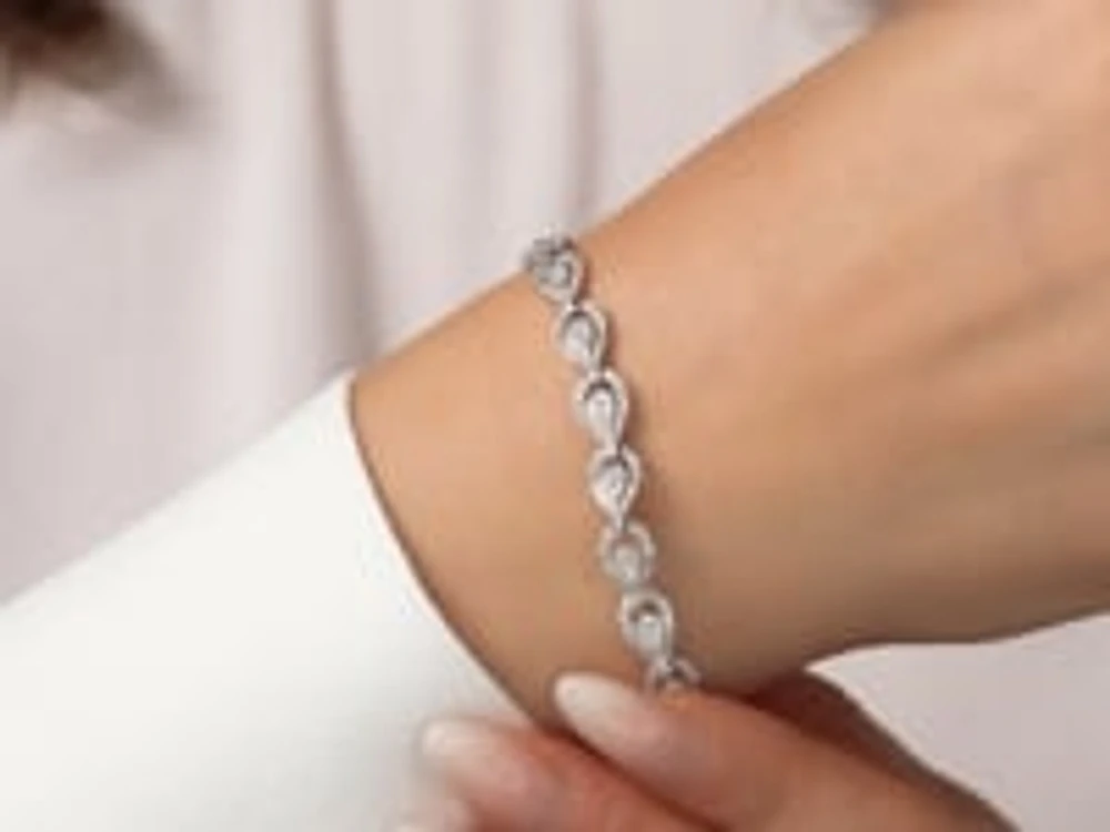 Diamond Bracelet in 10K White Gold (3.00 ct tw)