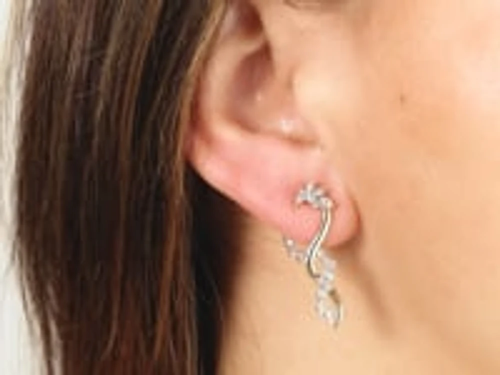 Diamond Cluster Earrings in 10K Yellow Gold (0.50 ct tw)