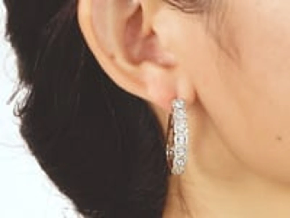 J Hoop Earrings in 10K Yellow and White Gold (1.00 ct tw)