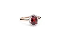 Oval Garnet and Diamond Ring 14K Rose Gold (0.07ct tw)