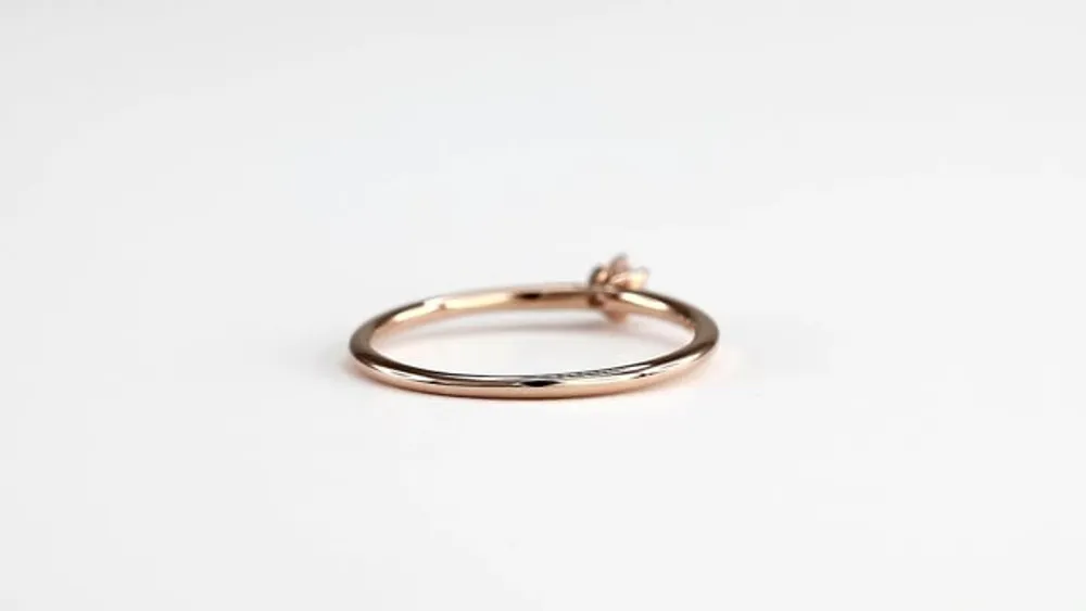 Petite Solitaire Diamond Ring 10K Rose Gold (0.07ct tw)