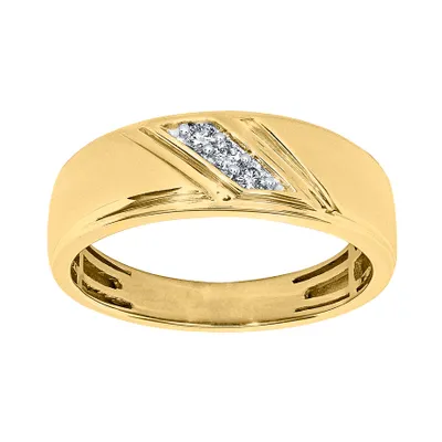 Gent's Three-Stone Diamond Band 10K Yellow Gold (0.10ct tw)