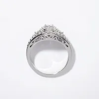 Diamond Cluster Ring 10K White Gold (0.75 ct tw)