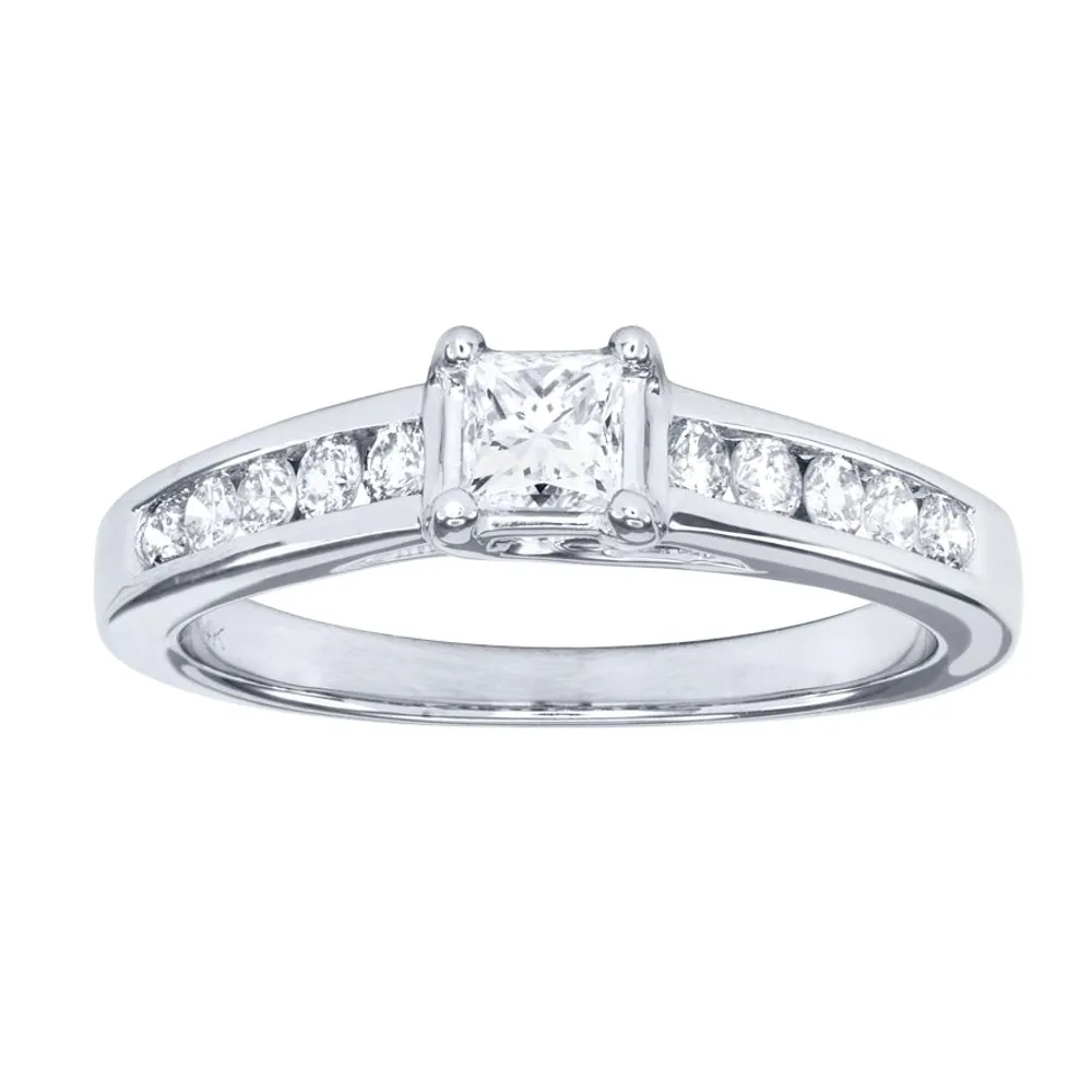 Princess Cut Diamond Engagement Ring in 14K White Gold (0.70 ct tw) –  Ann-Louise Jewellers