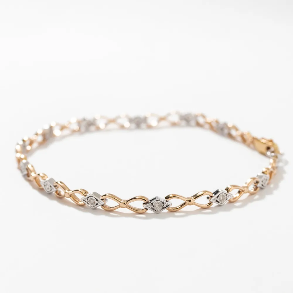 Diamond Link Bracelet in 10K Yellow and White Gold (0.10 ct tw)