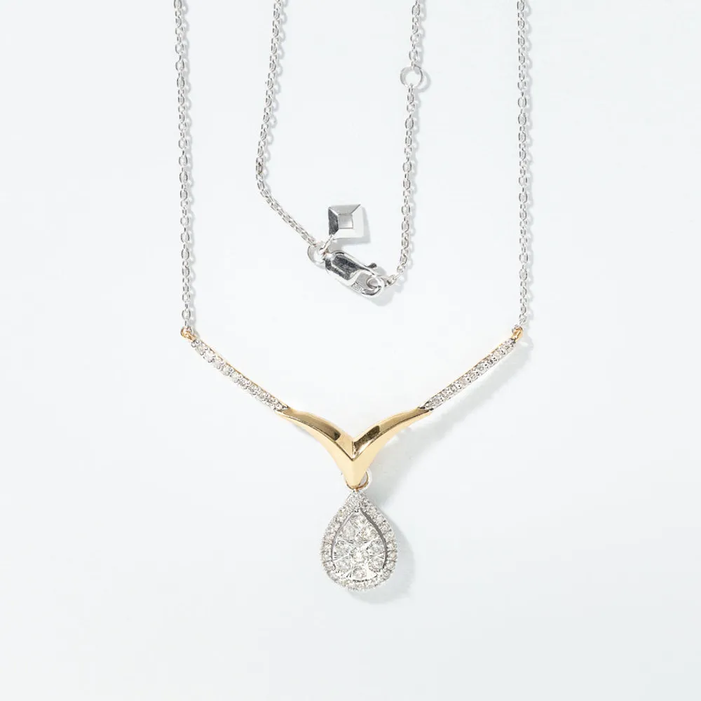 Diamond Cluster Necklace in 10K White and Yellow Gold (0.50 ct tw)