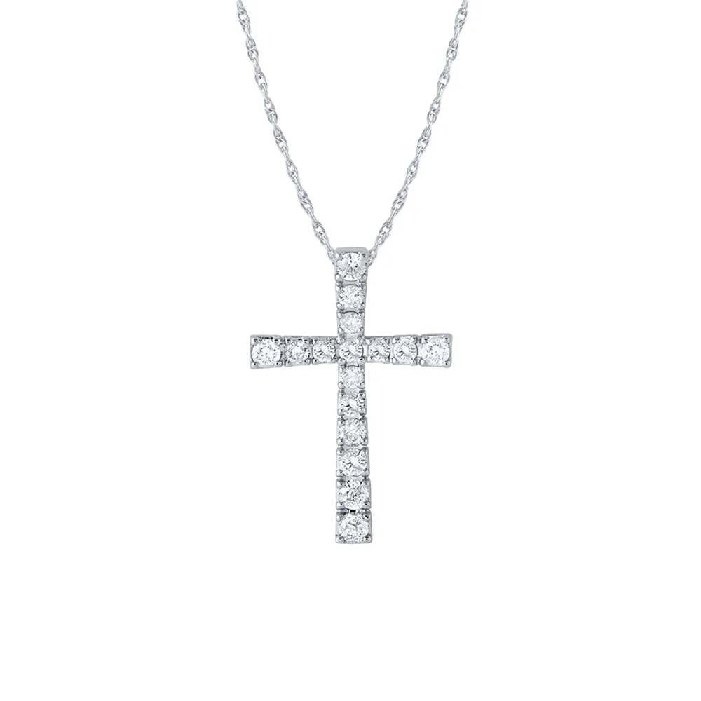 Diamond Cross Pendant Necklace in 10K White Gold (1.00 ct tw)