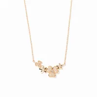 Flower Diamond Cluster Necklace in 10K Yellow Gold (0.16 ct tw)