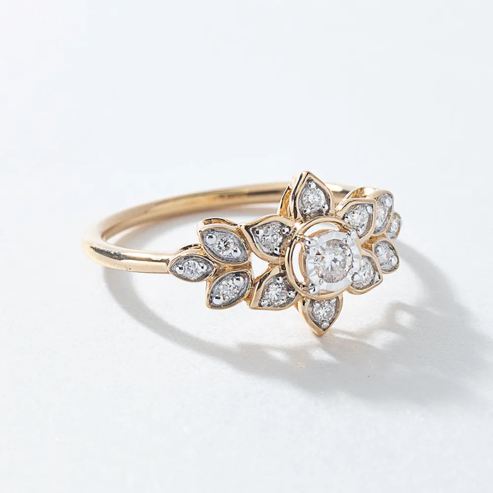 Flower Diamond Cluster Ring 10K Yellow Gold (0.20 ct tw)