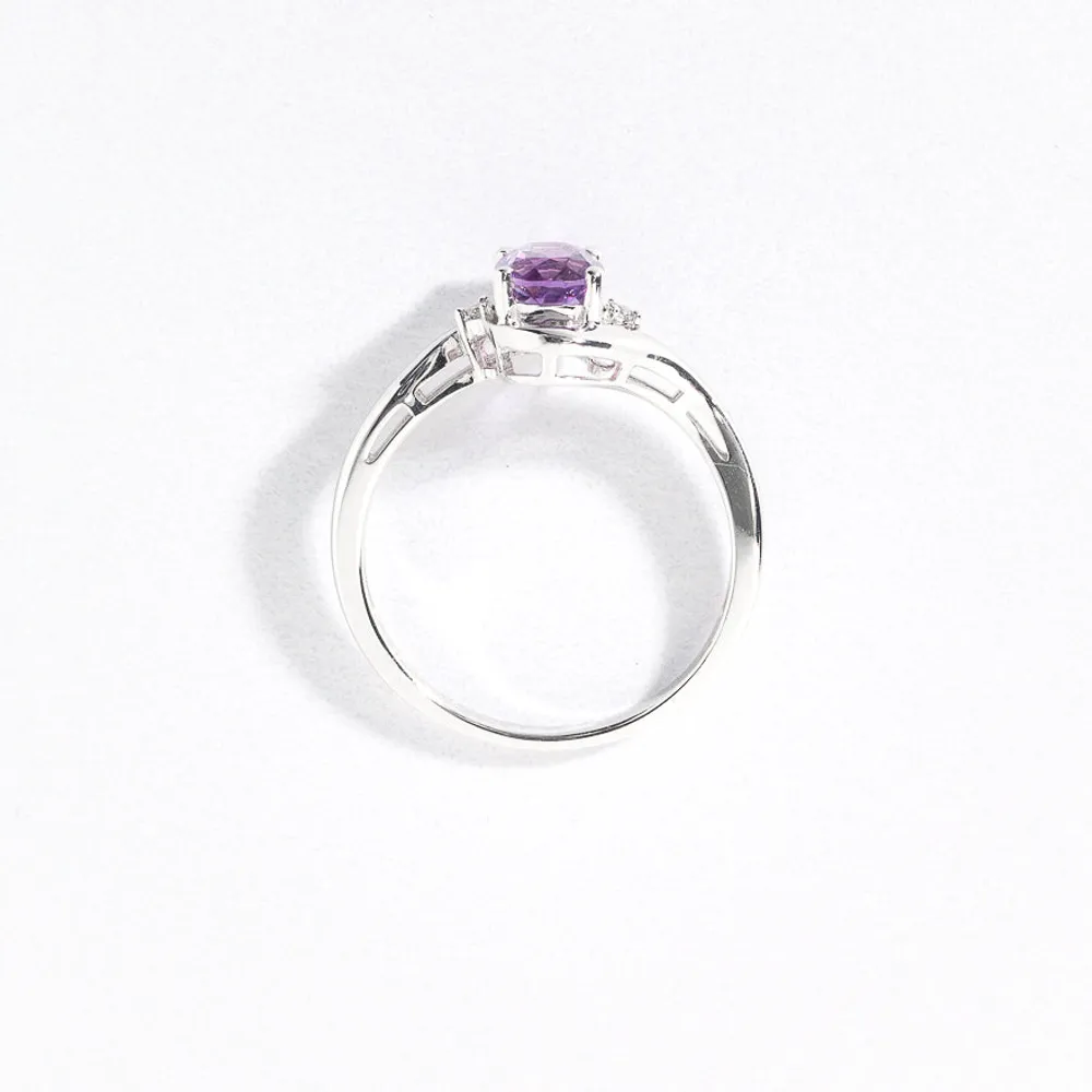 Oval Amethyst Ring With Diamond Accents 10K White Gold