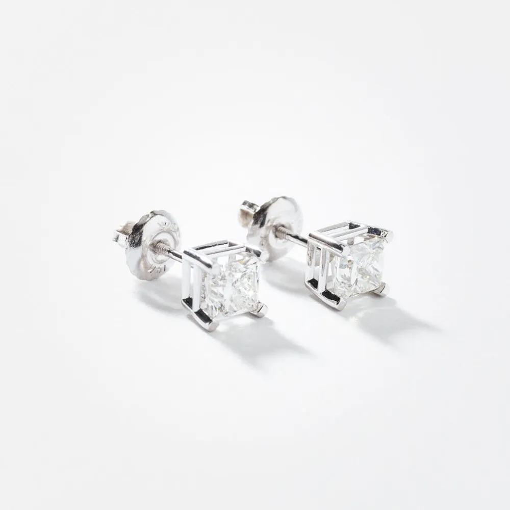 Princess Cut Diamond Stud Earrings in 14K White Gold (1.00 ct tw)