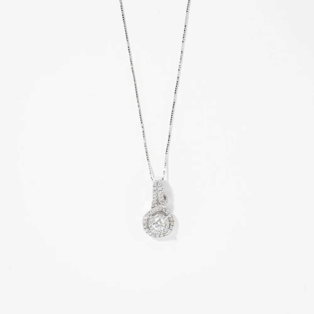 Diamond Cluster Necklace in 14K White Gold (0.50 ct tw)