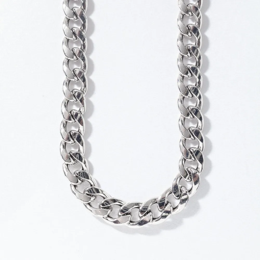 8.5mm Light Silver Cuban Chain (22")