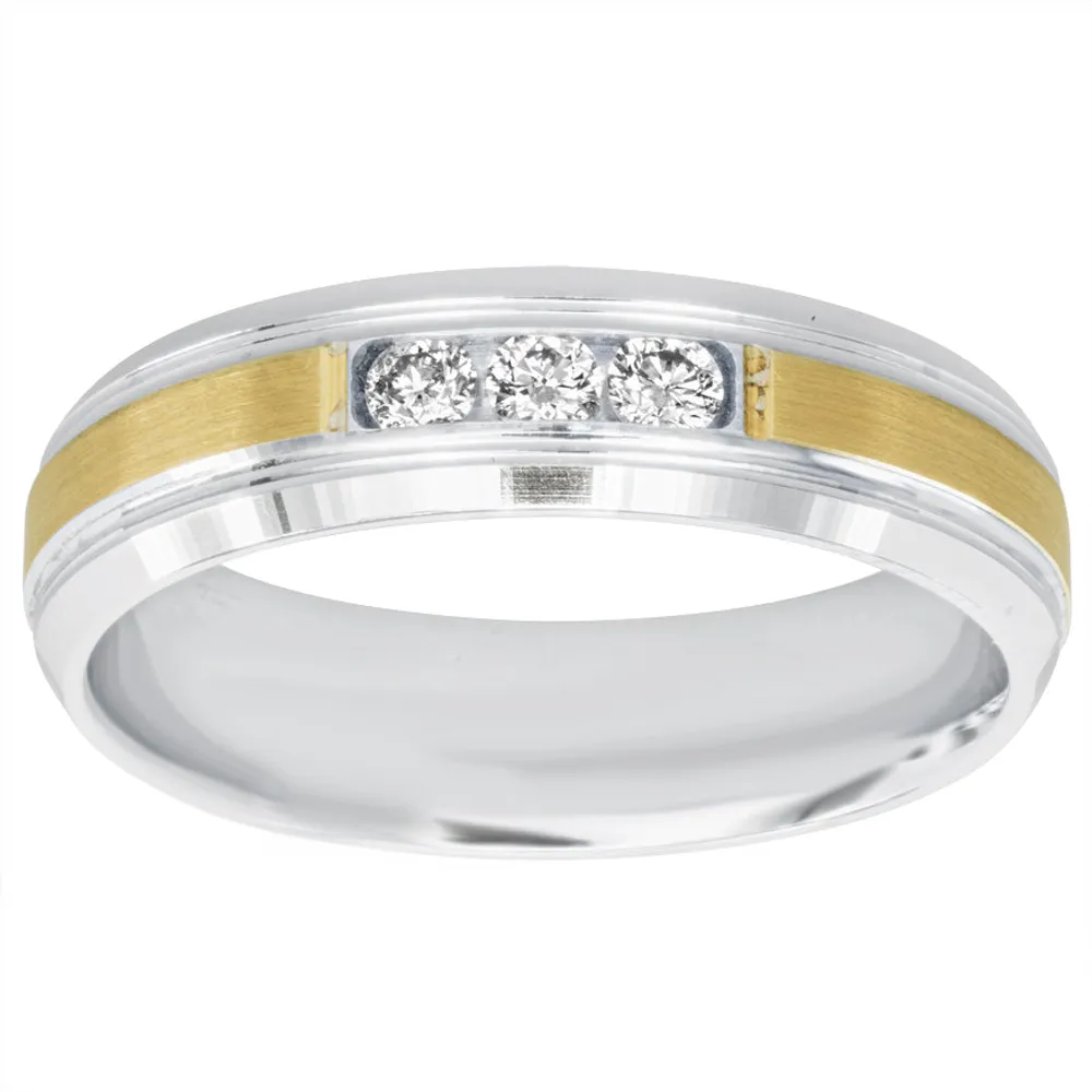 Gent's Three-Stone Diamond Band in 14K White and Yellow Gold (0.21ct t