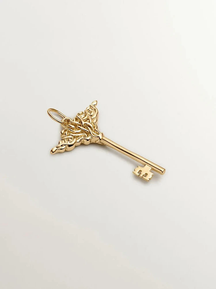 CHARM LLAVE DE PLATA BAÑADA EN ORO AMARILLO DE 18KT