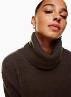 Guell Luxe Cashmere Sweater