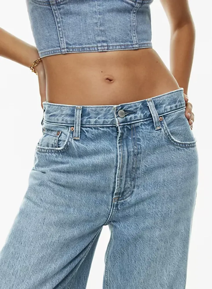 90s High-Waisted Baggy Jean