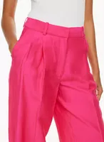 Pleated Linen Pant