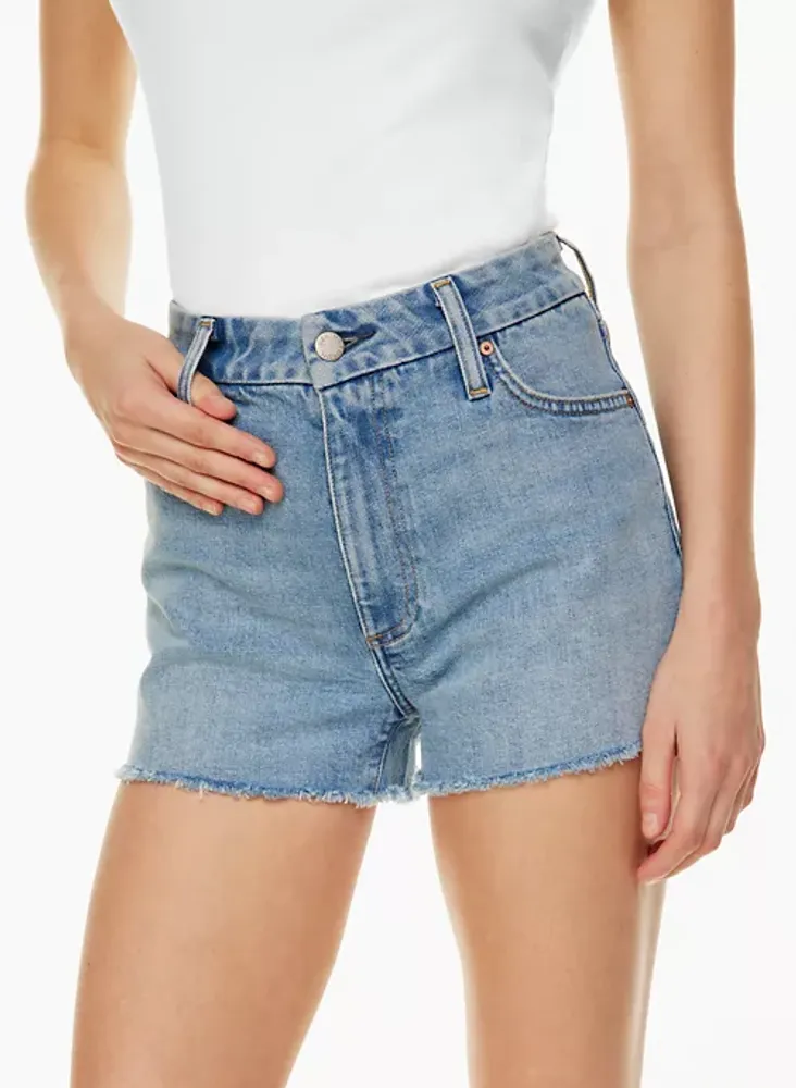 The '90S Brigette Mid Rise Micro Jean Short