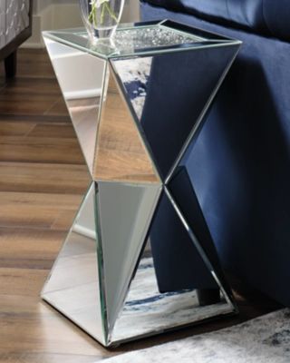 Gillrock Accent Table, Mirror/Silver Finish