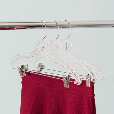Home-it 10 Pack Clothes Hangers with clips IVORY Velvet Hangers use for  skirt hangers Clothes Hanger pants hangers