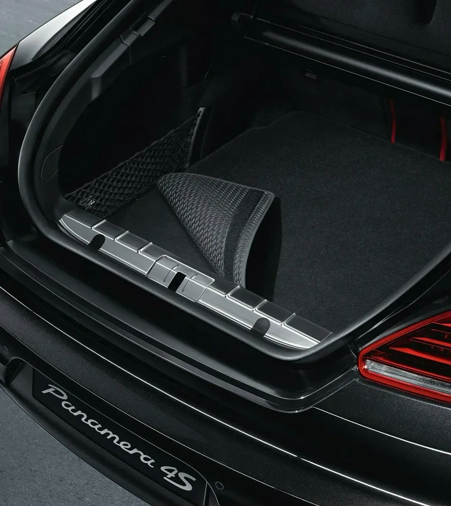 Porsche Reversible Luggage-Compartment Mat with Nubuk Surround for Panamera (G1 & G1 II)