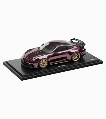 Porsche 911 GT3 (992) amethyst metallic – Limited edition