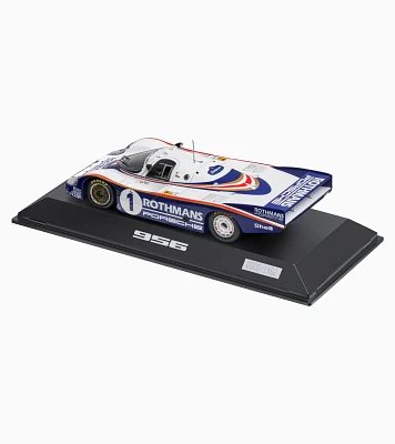 Porsche 956