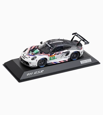 Porsche 911 RSR