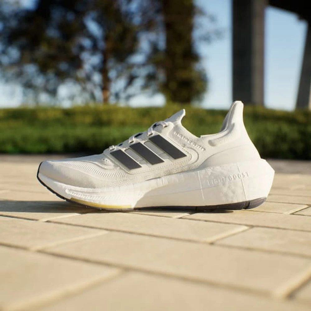 Tenis Ultraboost Light