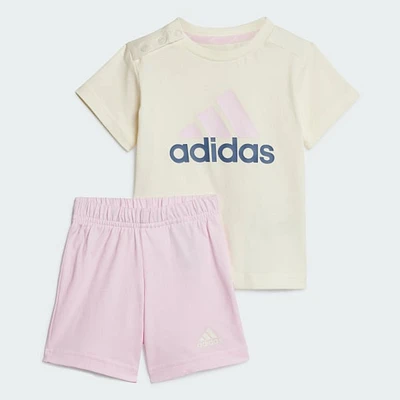 Conjunto de Playera y Shorts Essentials Algodón Orgánico