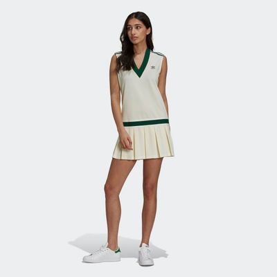 Robe Tennis Luxe