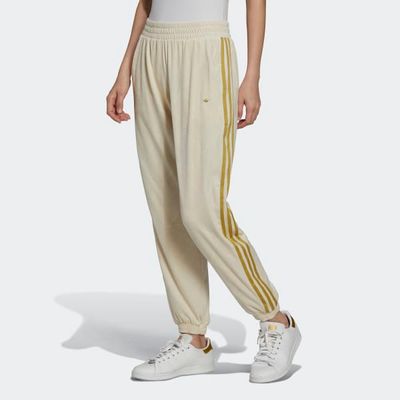 Pantalon de survêtement Velvet with Embossed adidas Originals Monogram and Gold Stripes