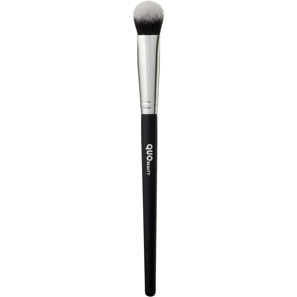 Angled Concealer Brush