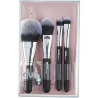 On The Go Brush Set