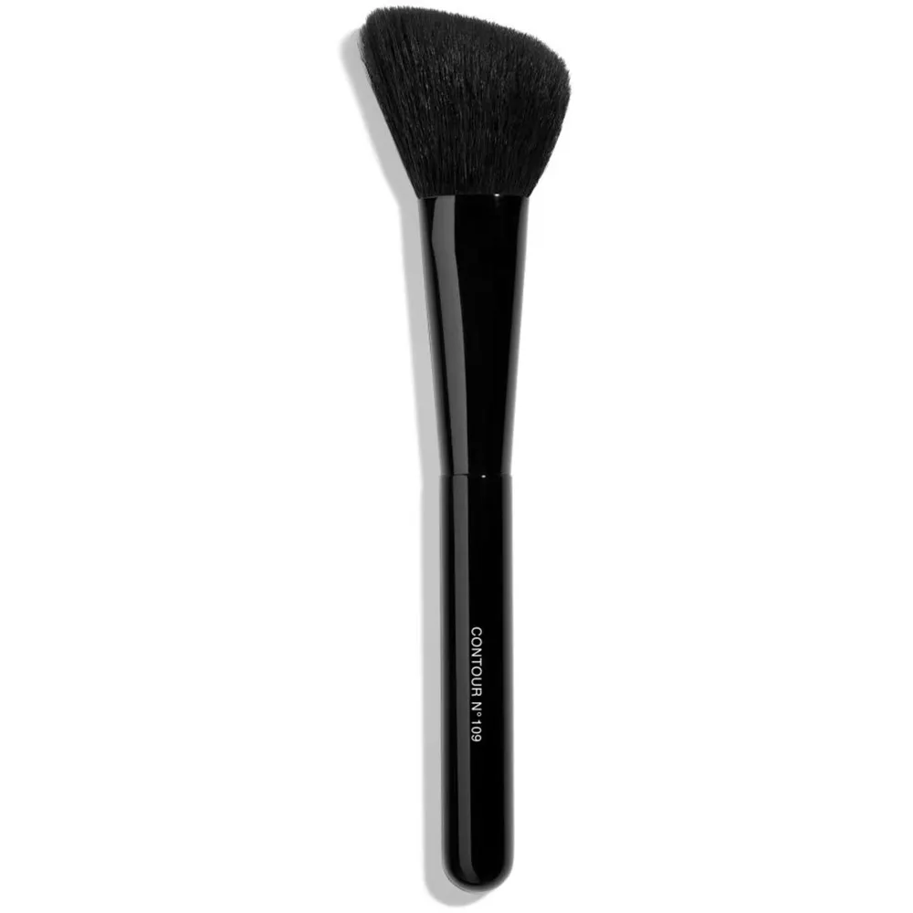 Contouring Brush