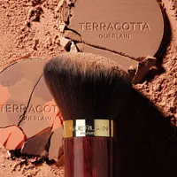 Terracotta
Kabuki Powder Brush