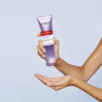 Revitalift Replumping Gel Face Wash Cleanser with Hyaluronic Acid, Suitable for Sensitive Skin