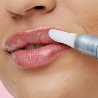 Sexy Mother Pucker Fill Seeker Plumping & Rejuvenating Lip Serum