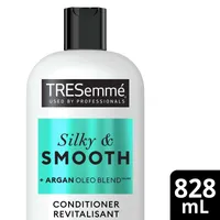 TRESemmé Conditioner Smooth & Silky 828ml